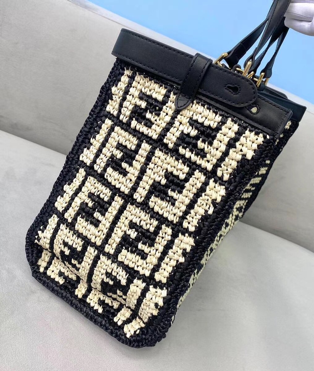 F**di peekaboo x-tote shopper in black ff raffia