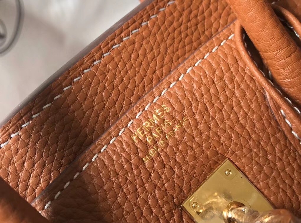 H**mes birkin 25cm bag in gold clemence leather