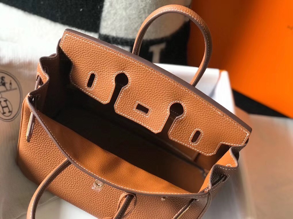H**mes birkin 25cm bag in gold clemence leather