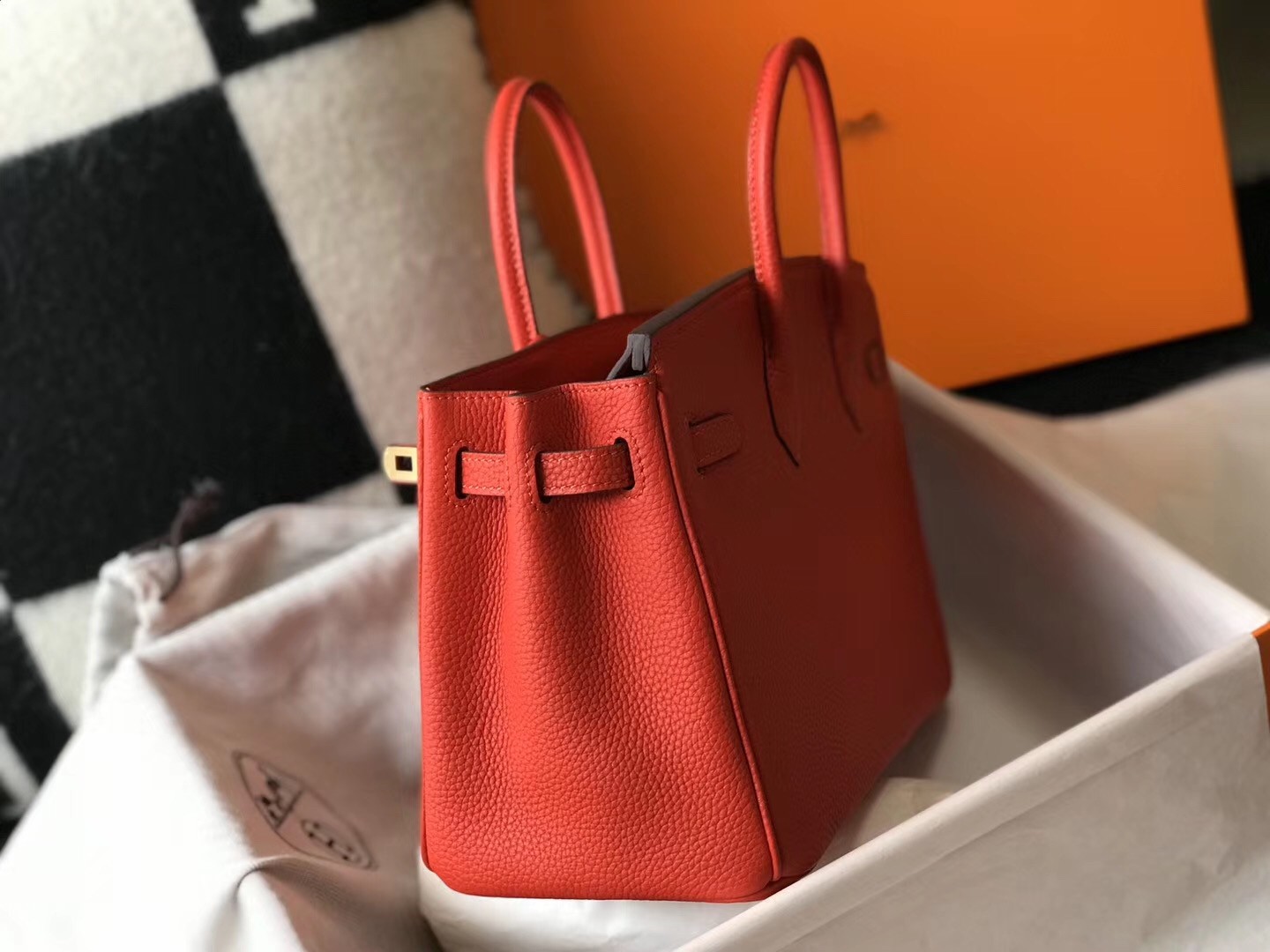 H**mes birkin 25cm bag in red clemence leather