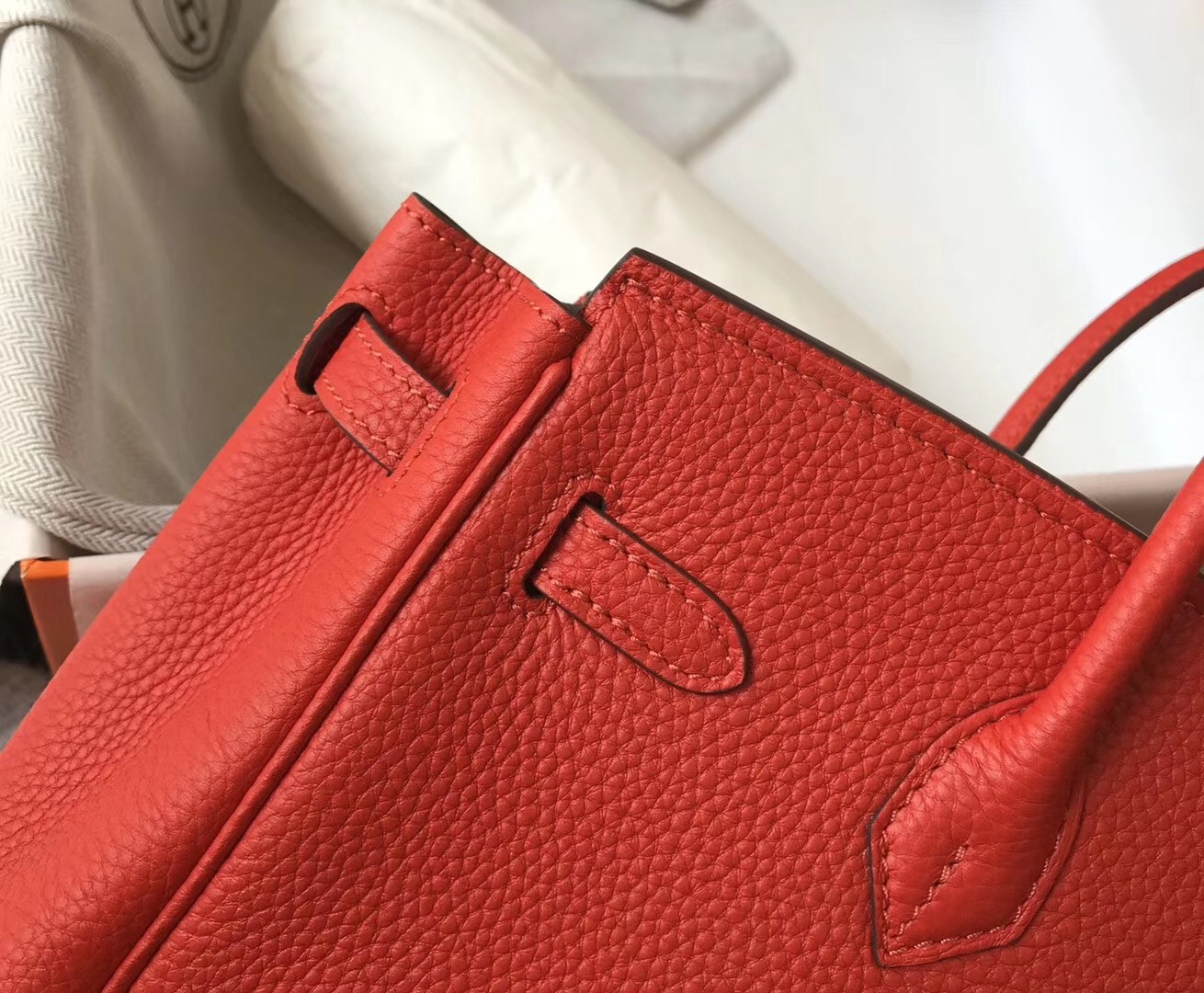 H**mes birkin 25cm bag in red clemence leather