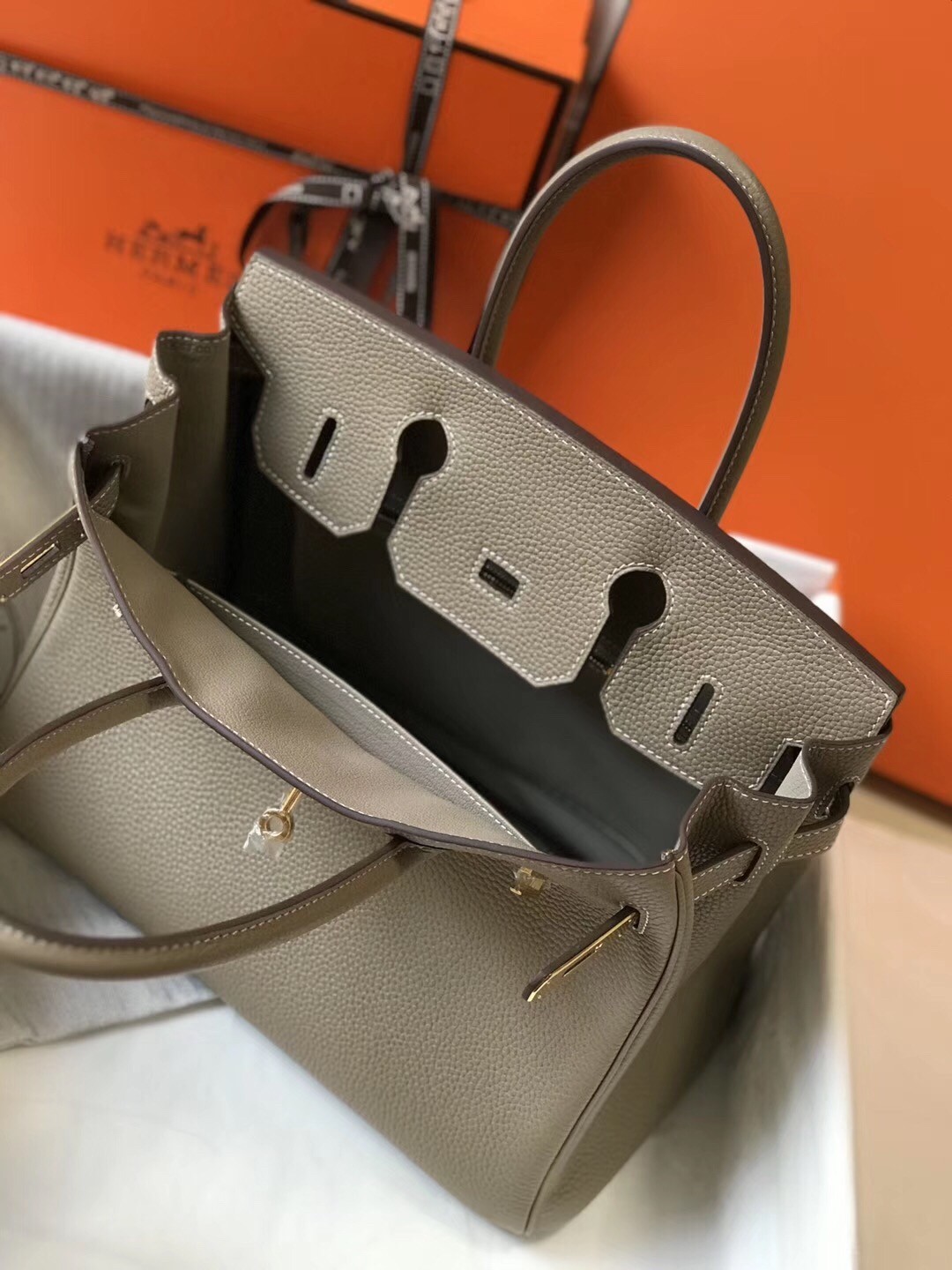 H**mes birkin 30cm bag in tourterelle clemence leather