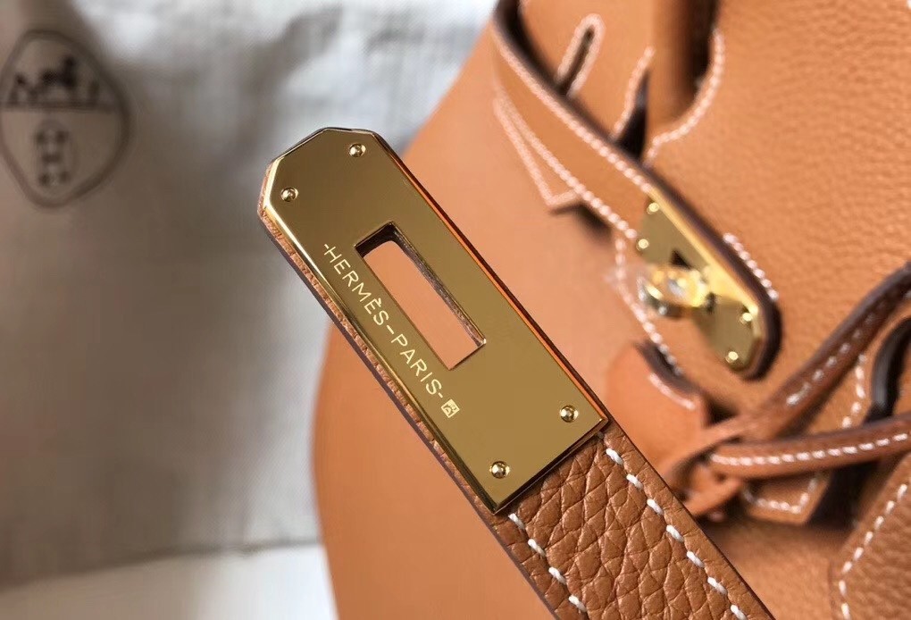 H**mes birkin 35cm bag in gold clemence leather
