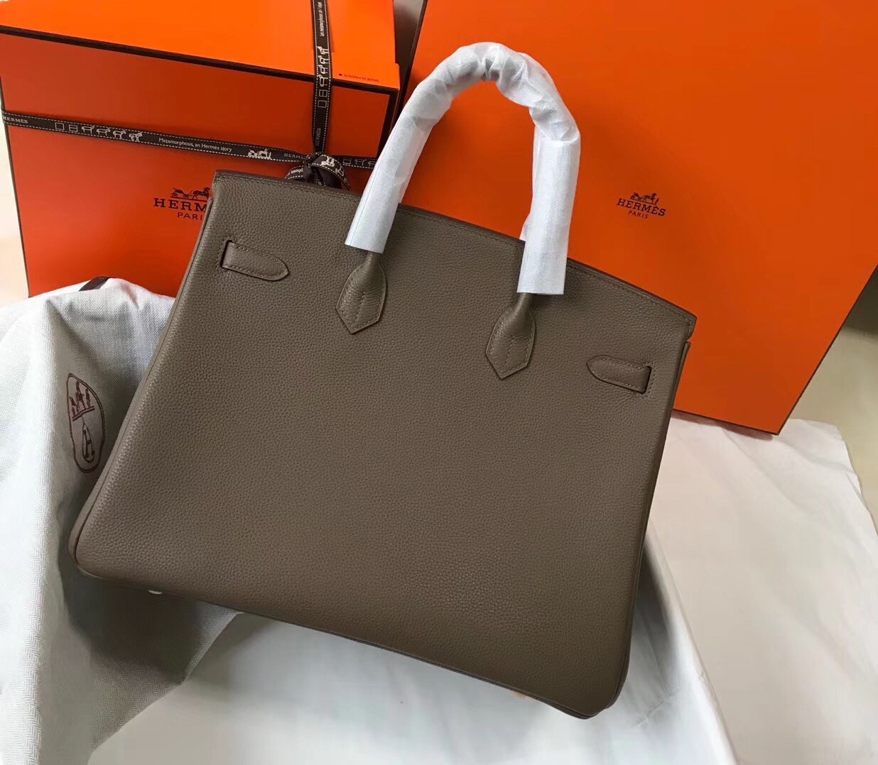 H**mes birkin 35cm bag in taupe clemence leather