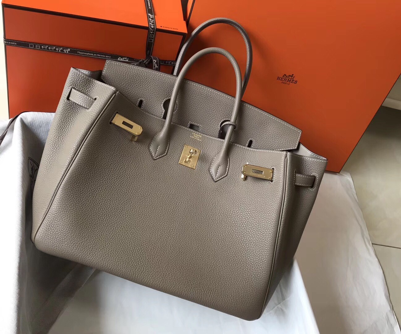 H**mes birkin 35cm bag in tourterelle clemence leather