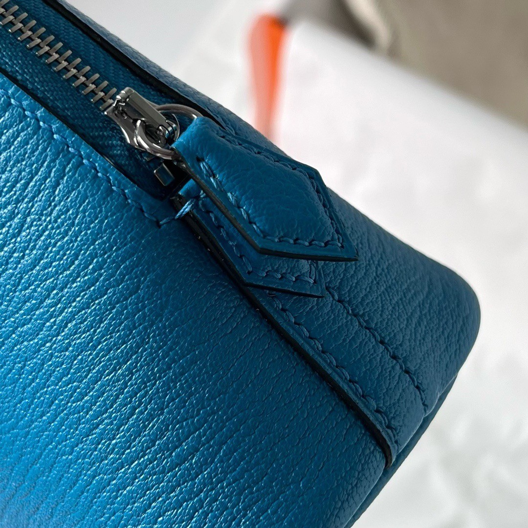 H**mes bolide 1923 mini handmade bag in blue frida chevre mysore leather