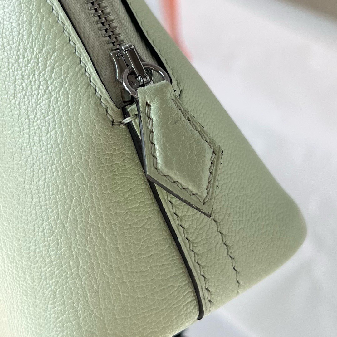 H**mes bolide 1923 mini handmade bag in vert fizz chevre mysore leather