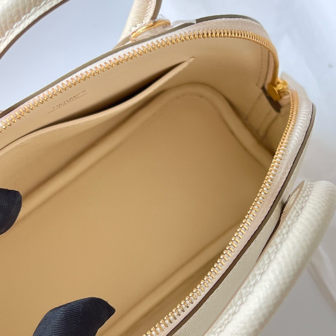 H**mes bolide 1923 mini handmade bag in craie epsom calfskin