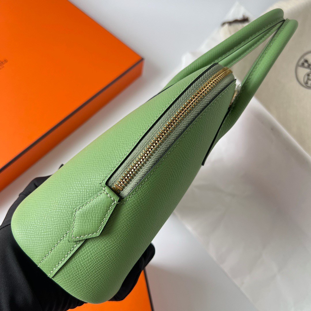 H**mes bolide 1923 25 handmade bag in vert criquet epsom calfskin
