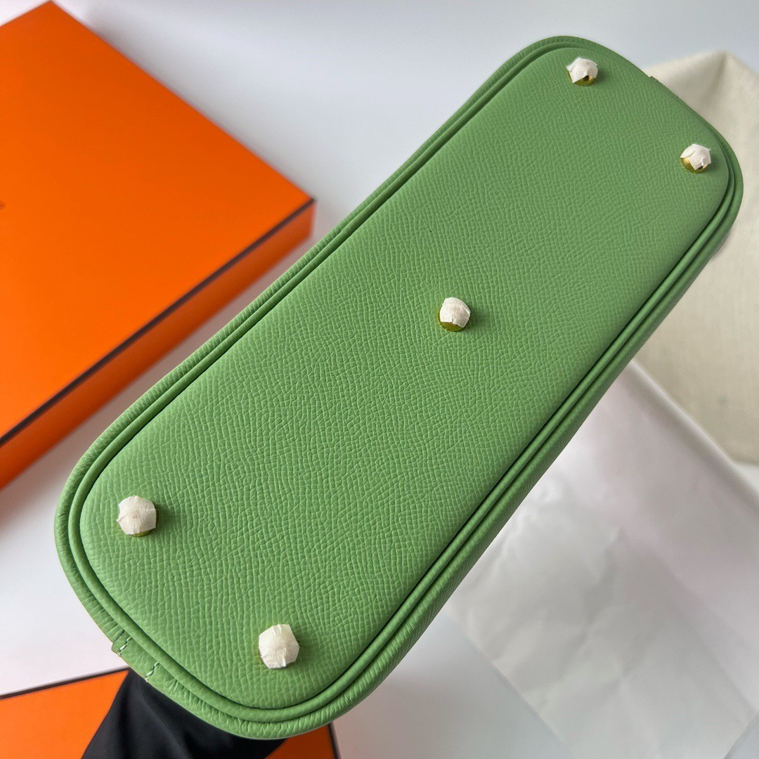 H**mes bolide 1923 25 handmade bag in vert criquet epsom calfskin