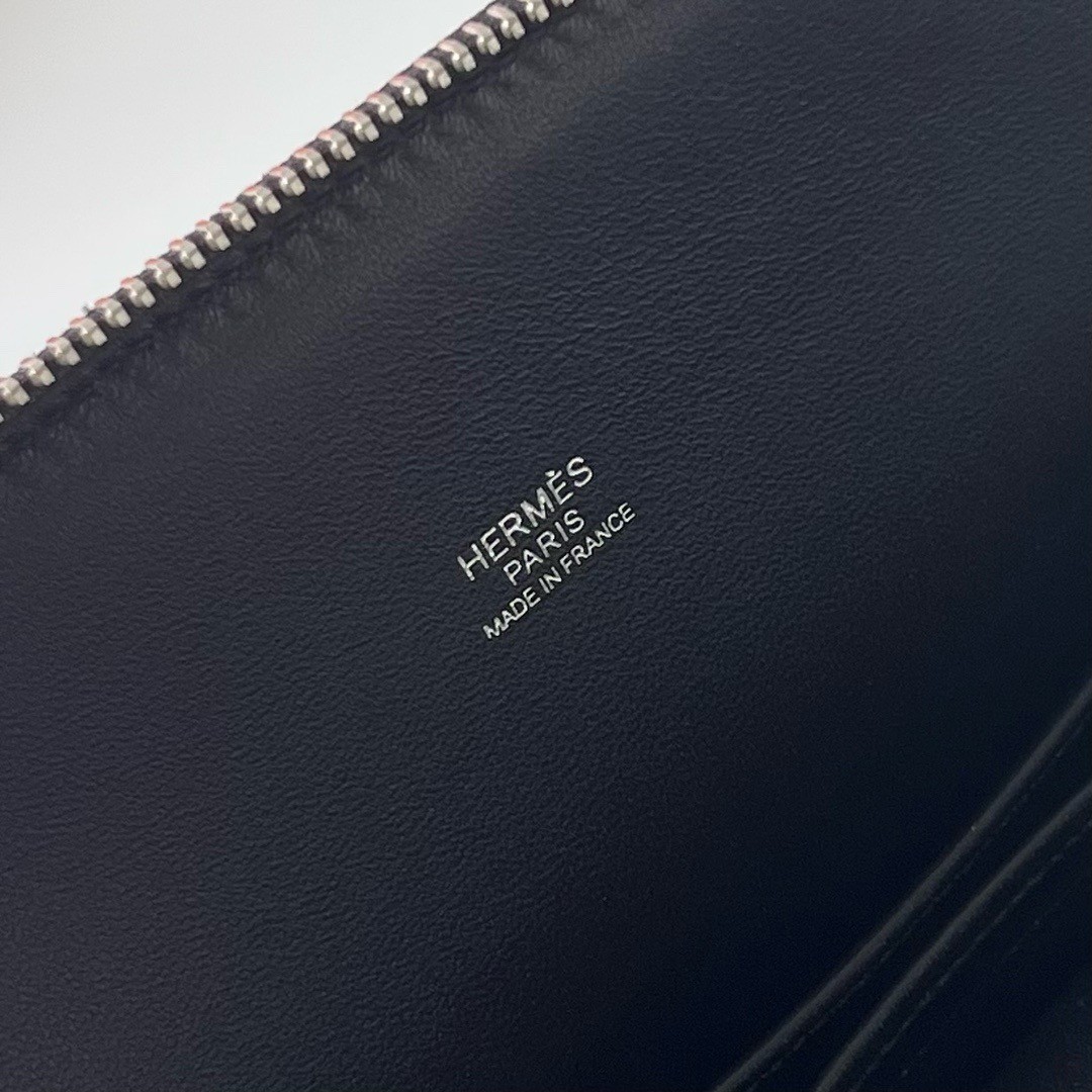 H**mes bolide 1923 25 handmade bag in black evercolor calfskin