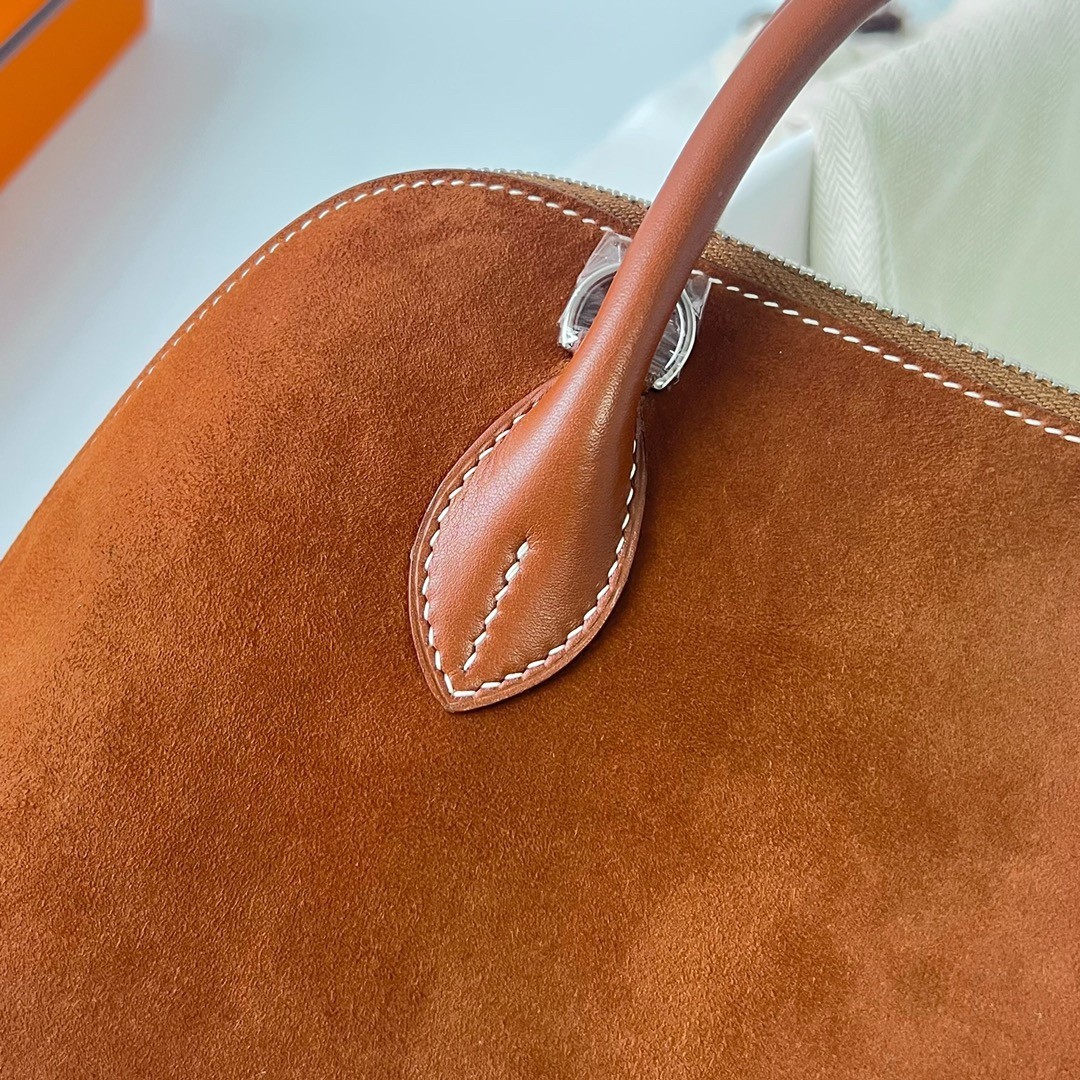 H**mes bolide 1923 25 handmade bag in gold doblis suede leather