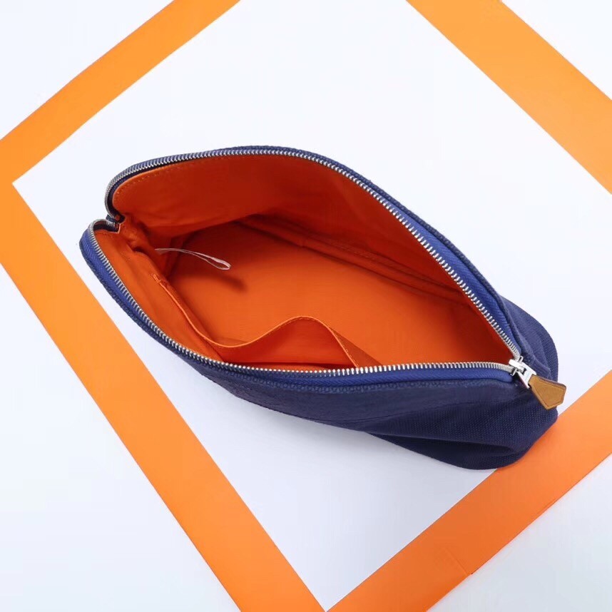 H**mes medium bolide travel case in blue electric cotton