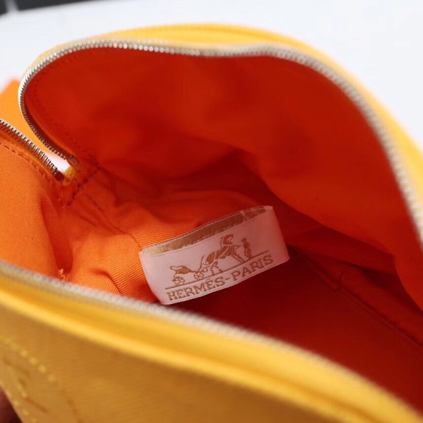 H**mes medium bolide travel case in solei cotton