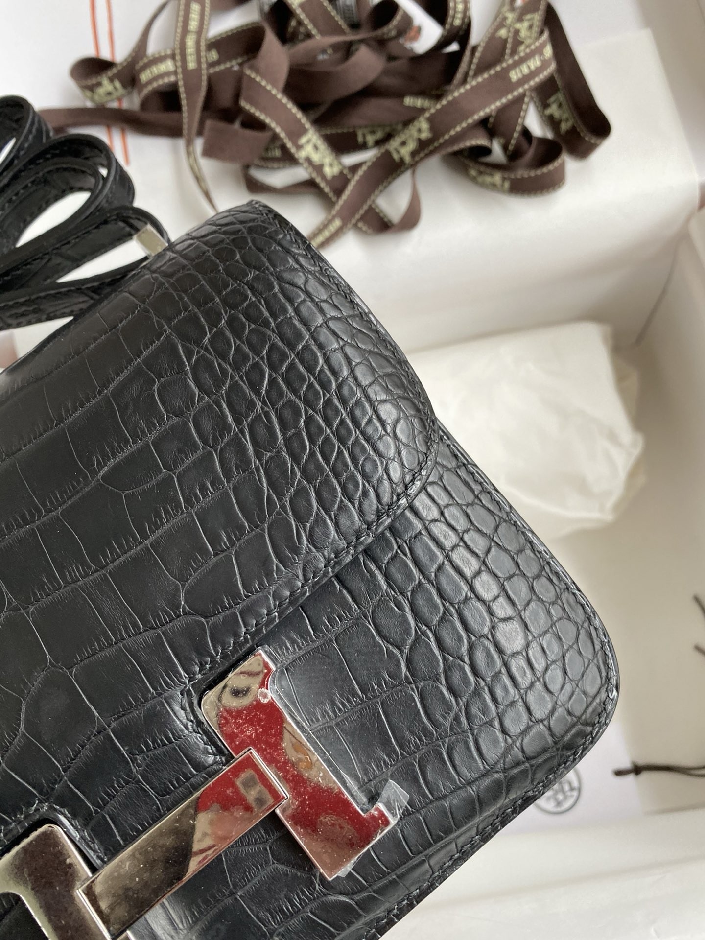 H**mes constance 18 handmade bag in black matte alligator leather