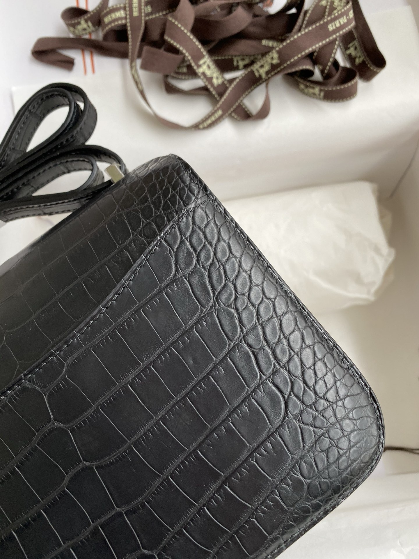 H**mes constance 18 handmade bag in black matte alligator leather