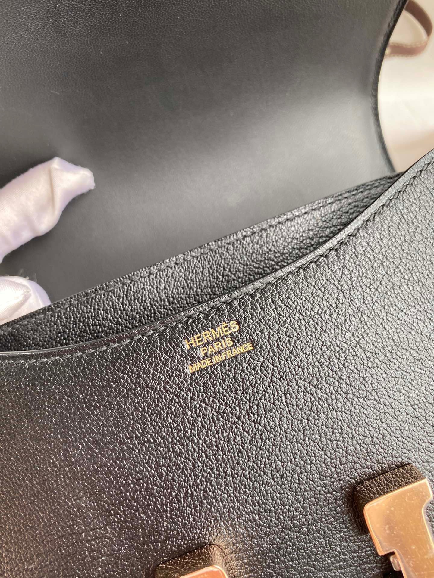 H**mes constance 18 handmade bag in black chevre mysore leather
