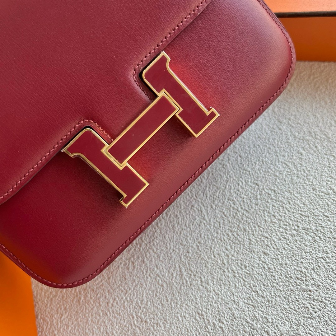 H**mes constance enamel 18 handmade bag in rouge h box calfskin