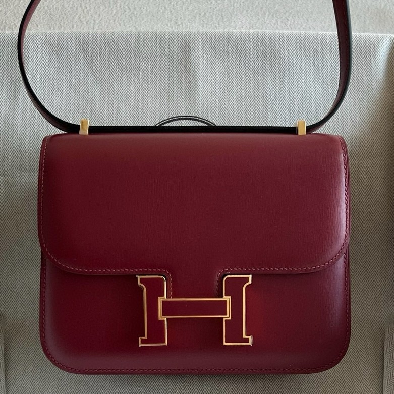 H**mes constance enamel 18 handmade bag in rouge h box calfskin