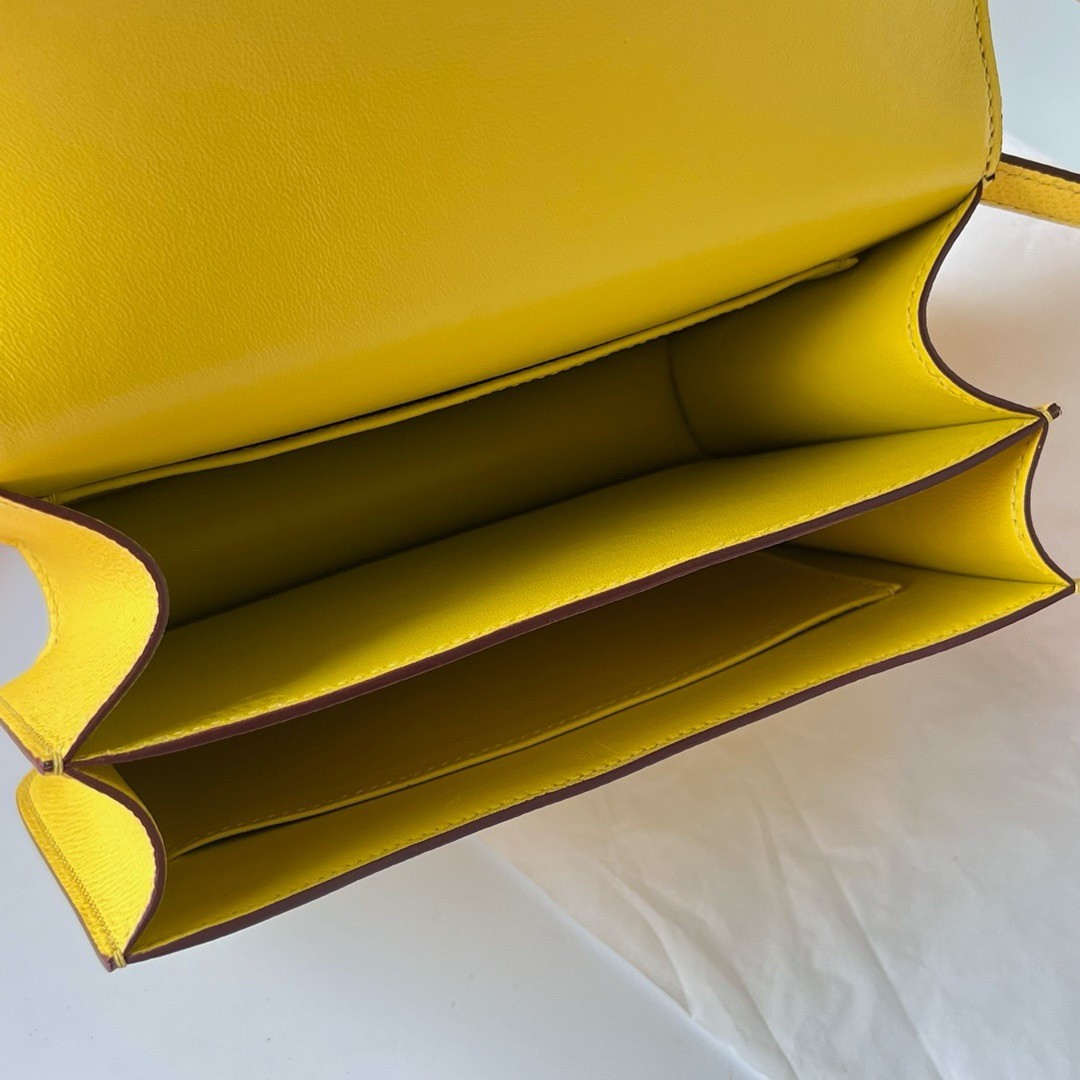 H**mes constance 18 handmade bag in jaune de naples epsom calfskin