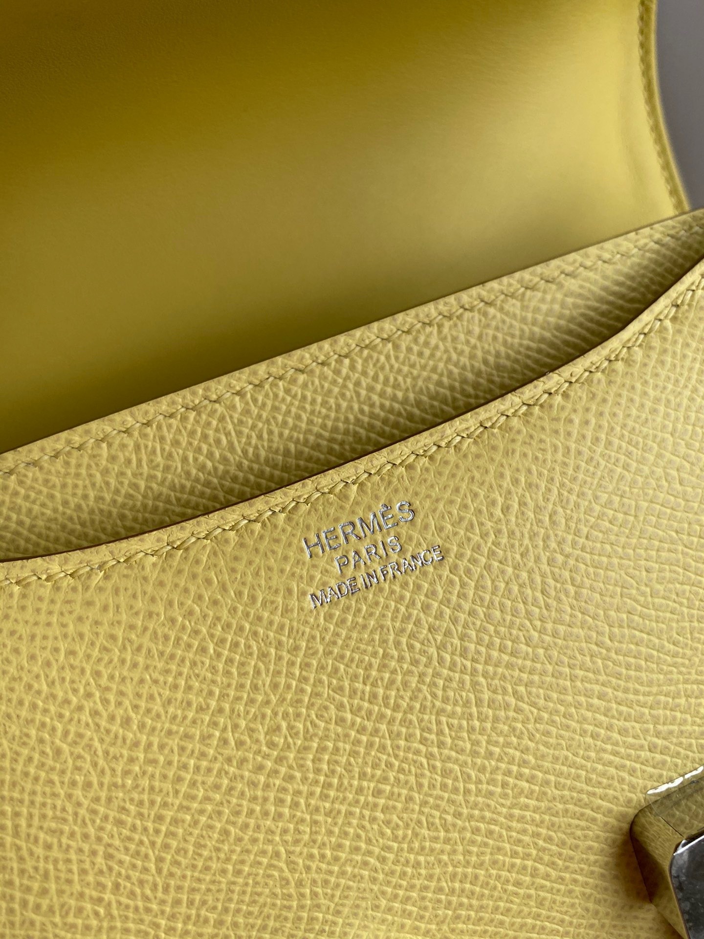 H**mes constance 18 handmade bag in jaune poussin epsom calfskin