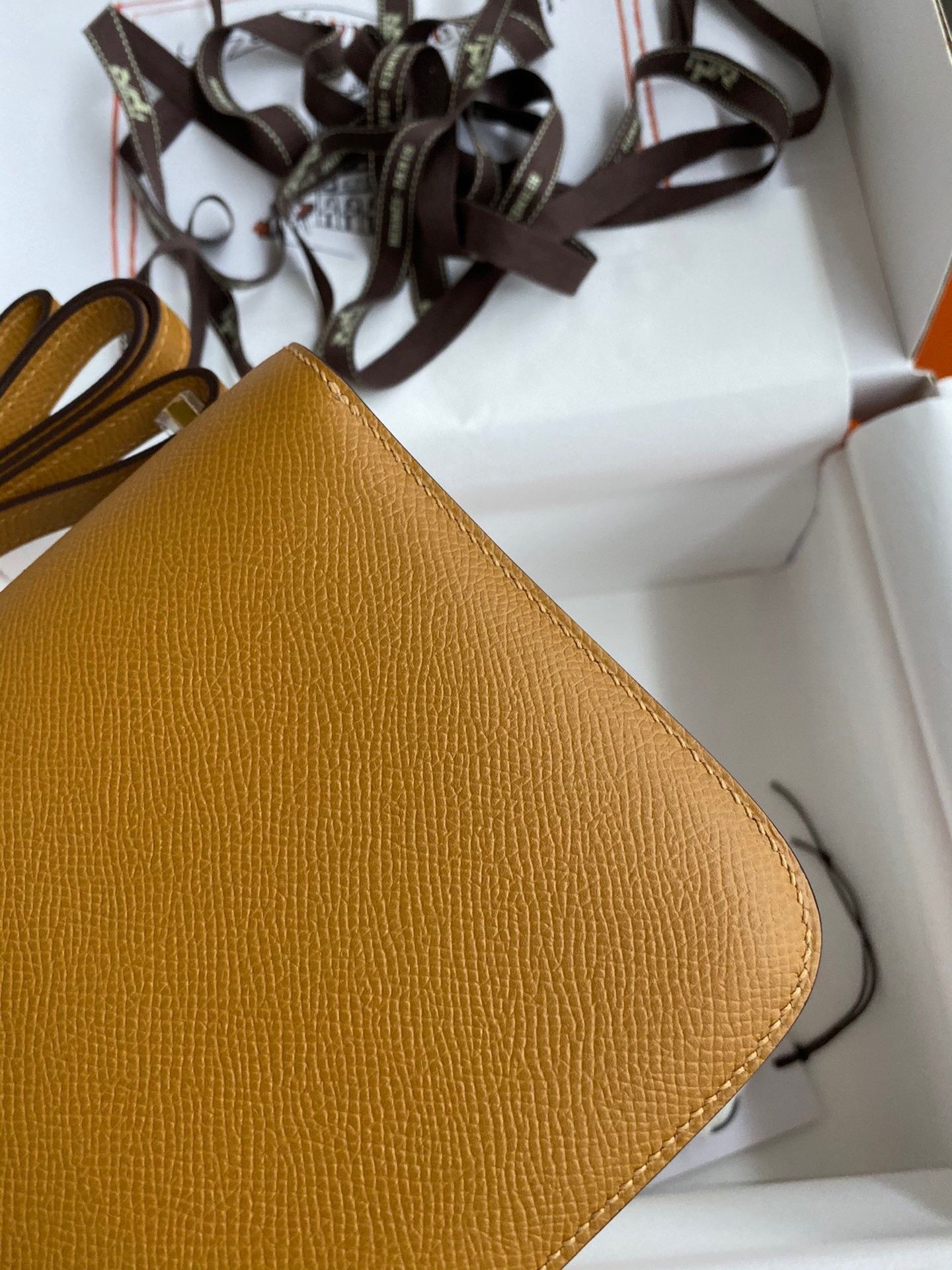 H**mes constance 18 handmade bag in sesame epsom calfskin