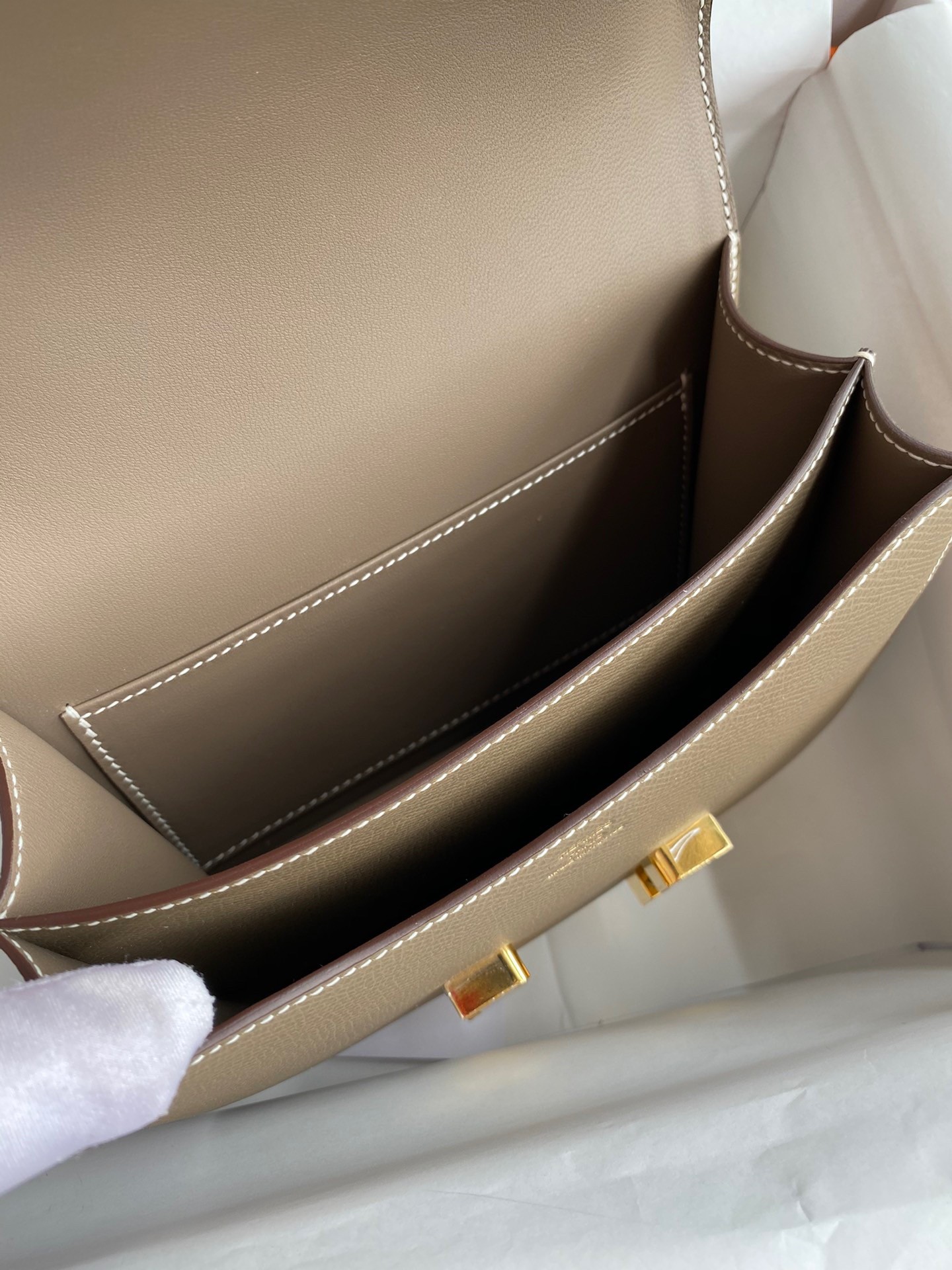 H**mes constance 18 handmade bag in tanpe epsom calfskin