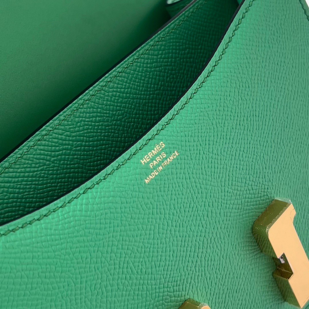 H**mes constance 18 handmade bag in vert comics epsom calfskin