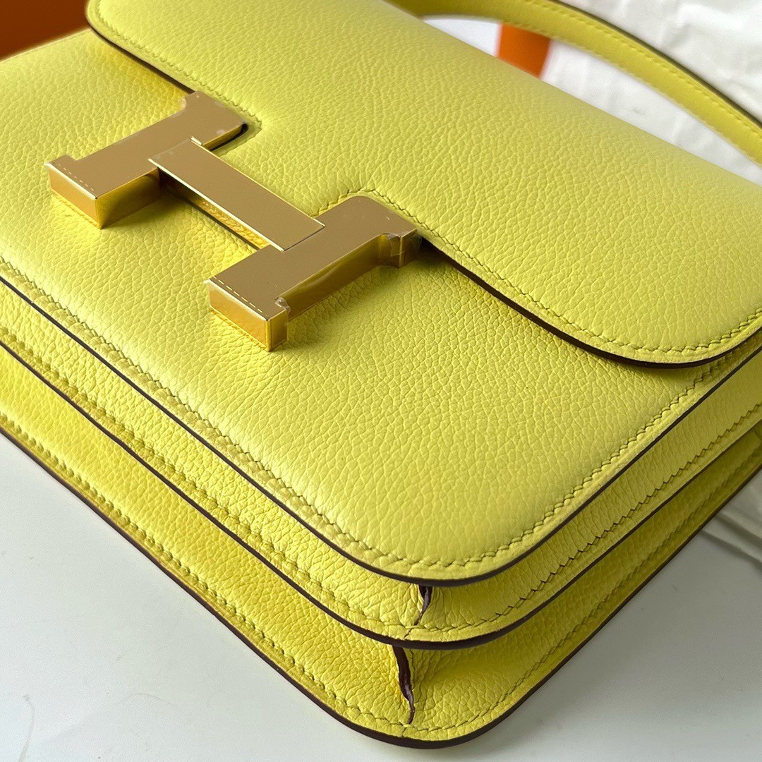 H**mes constance 18 handmade bag in lime evercolor calfskin