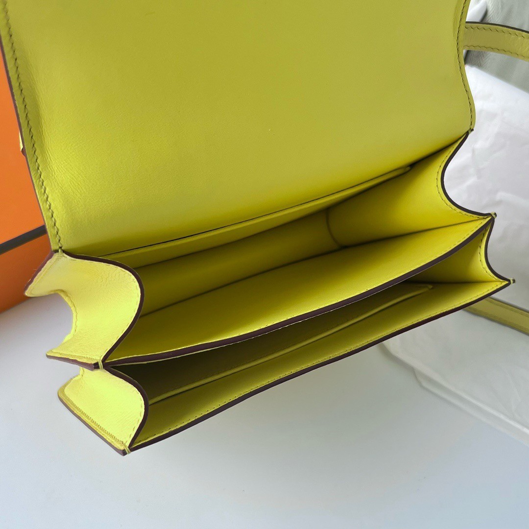 H**mes constance 18 handmade bag in lime evercolor calfskin