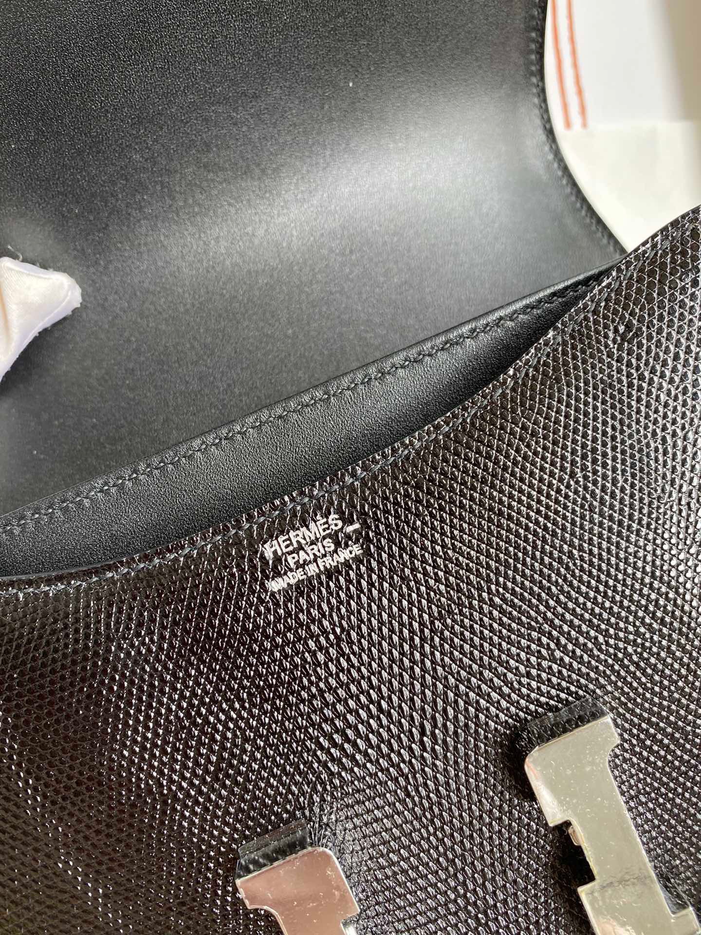 H**mes constance 18 handmade bag in black lizard leather
