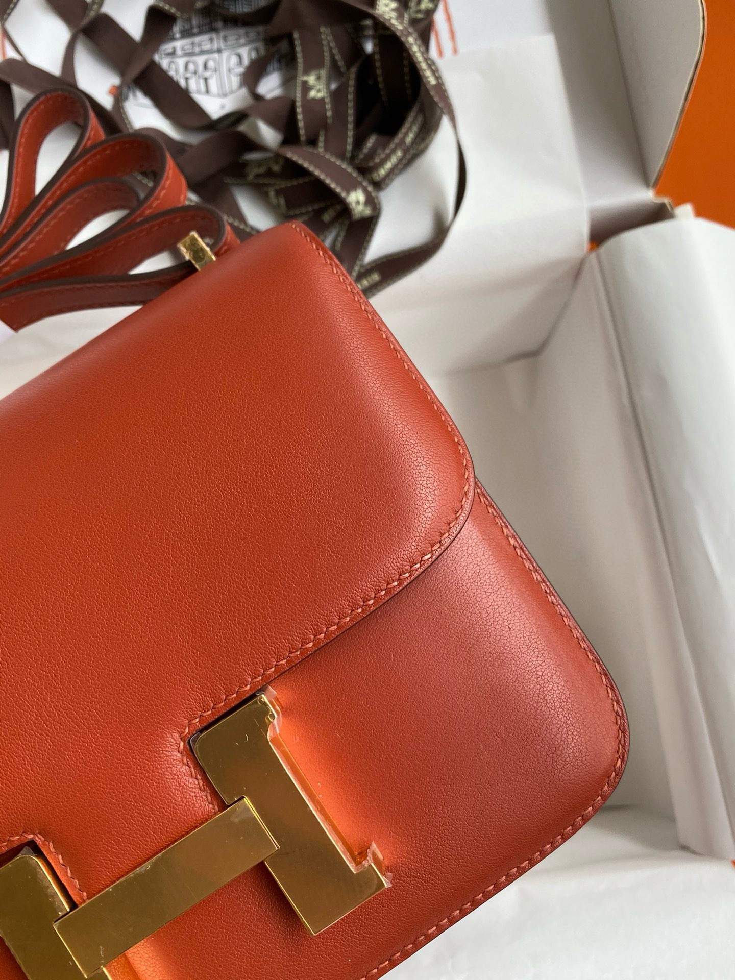 H**mes constance 18 handmade bag in sienna swift calfskin