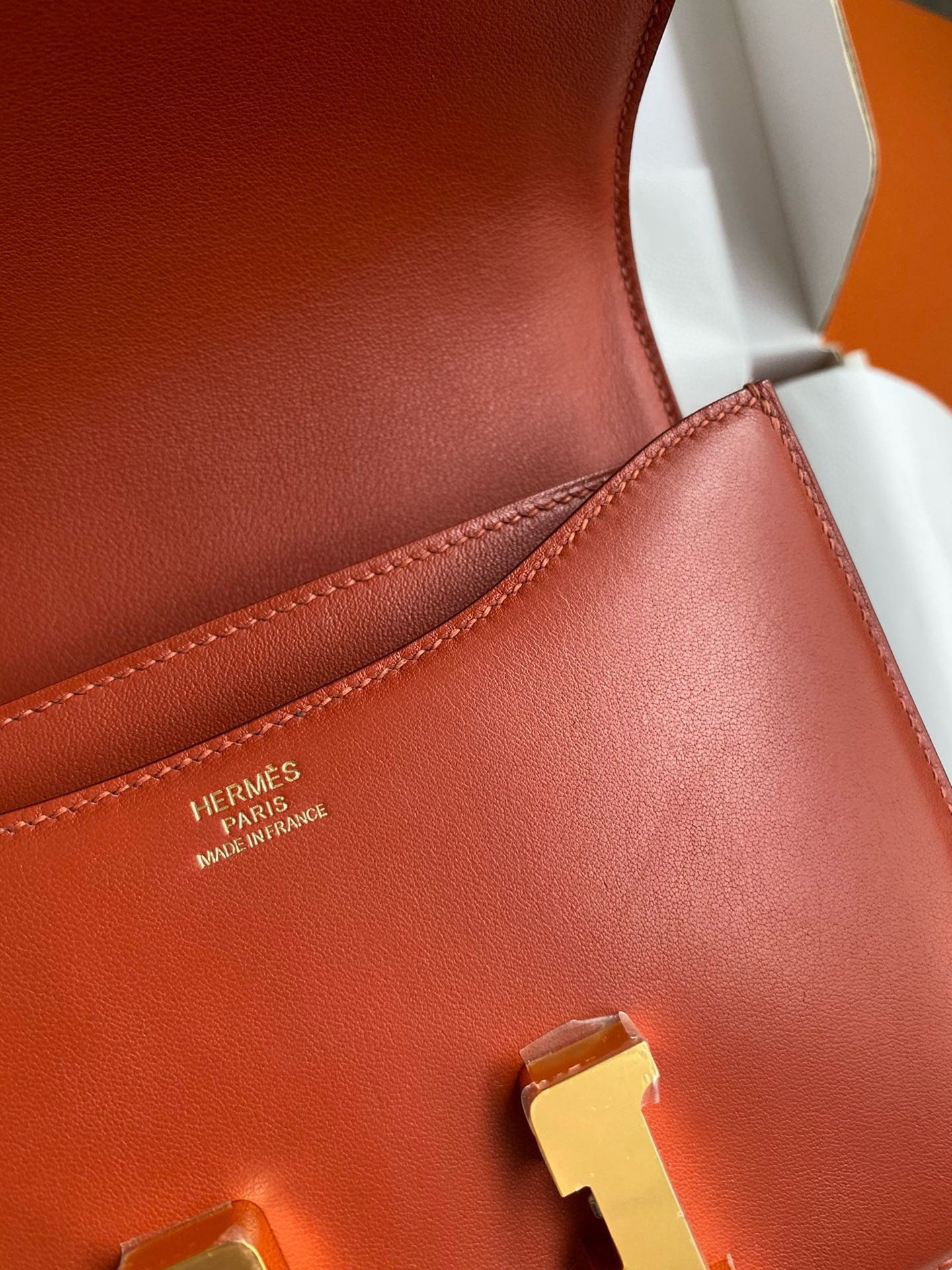 H**mes constance 18 handmade bag in sienna swift calfskin