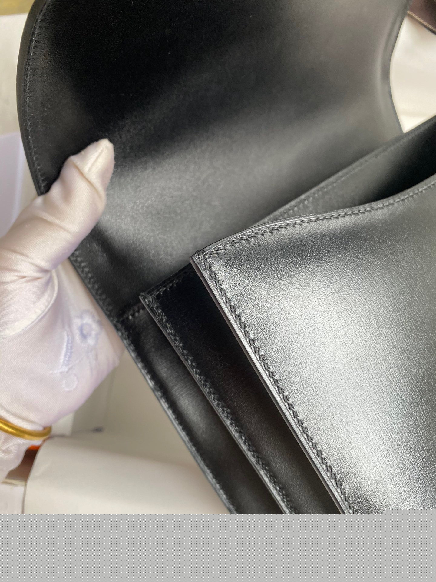 H**mes constance 24 handmade bag in black box calfskin