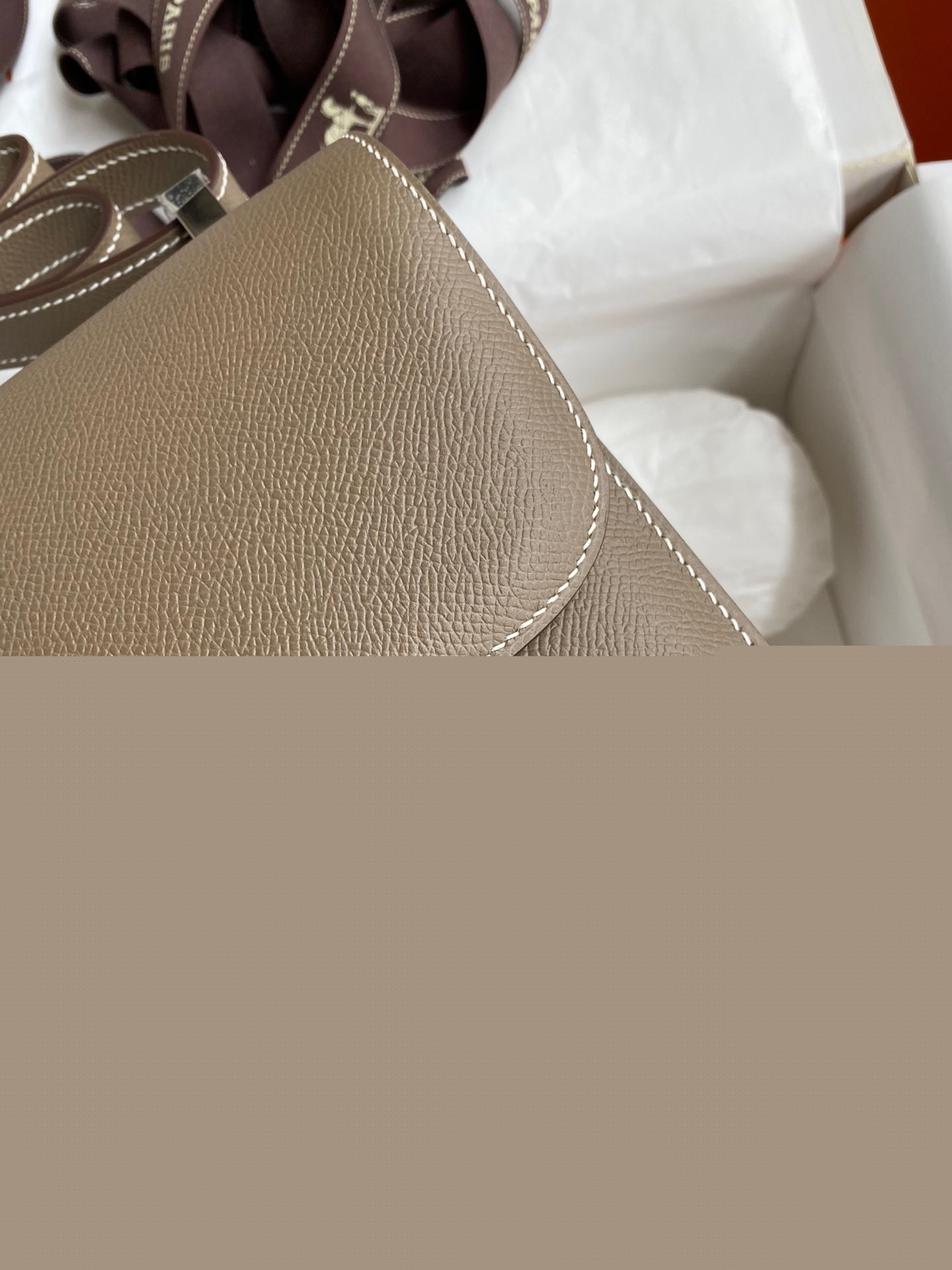 H**mes constance 24 handmade bag in taupe epsom calfskin