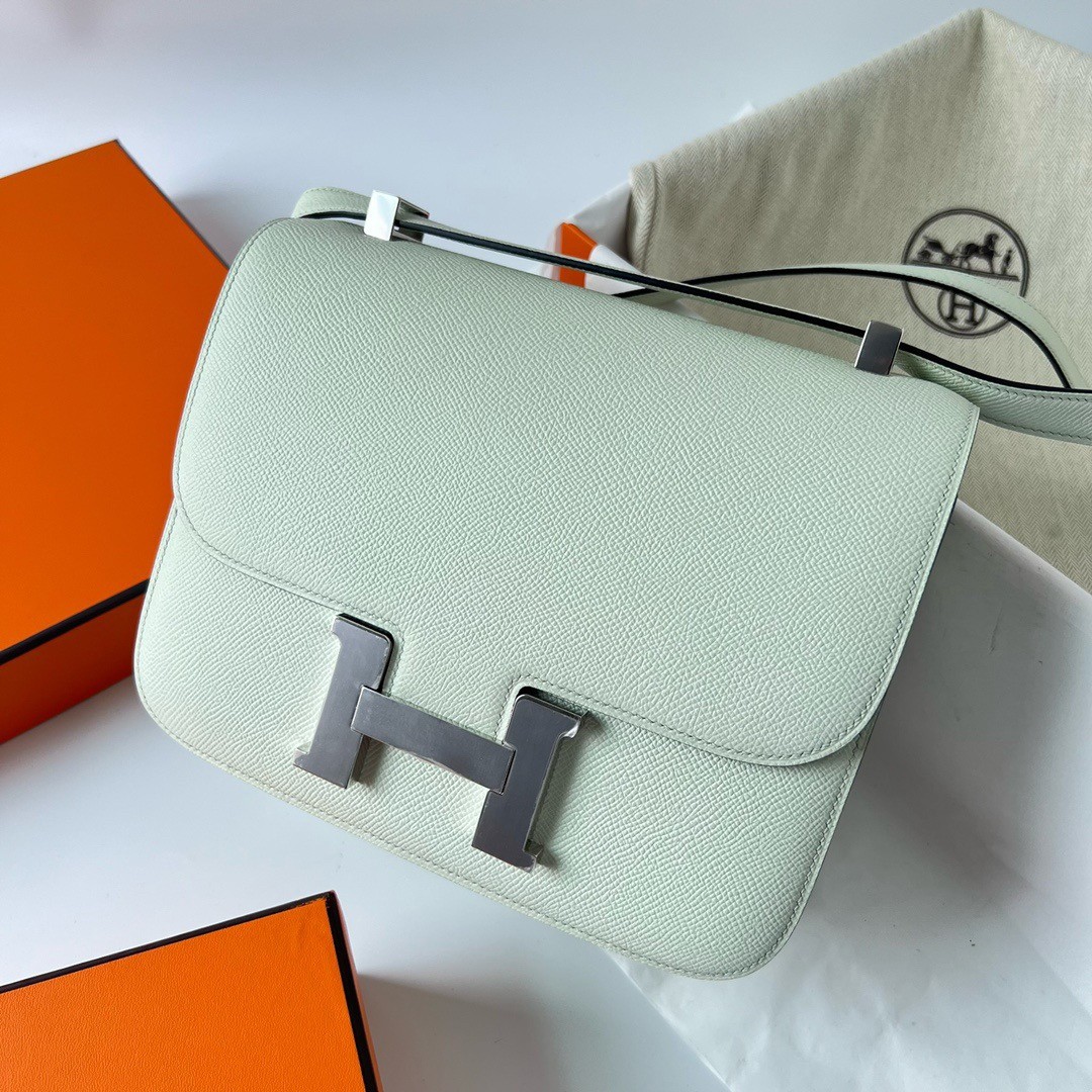 H**mes constance 24 handmade bag in vert fizz epsom calfskin