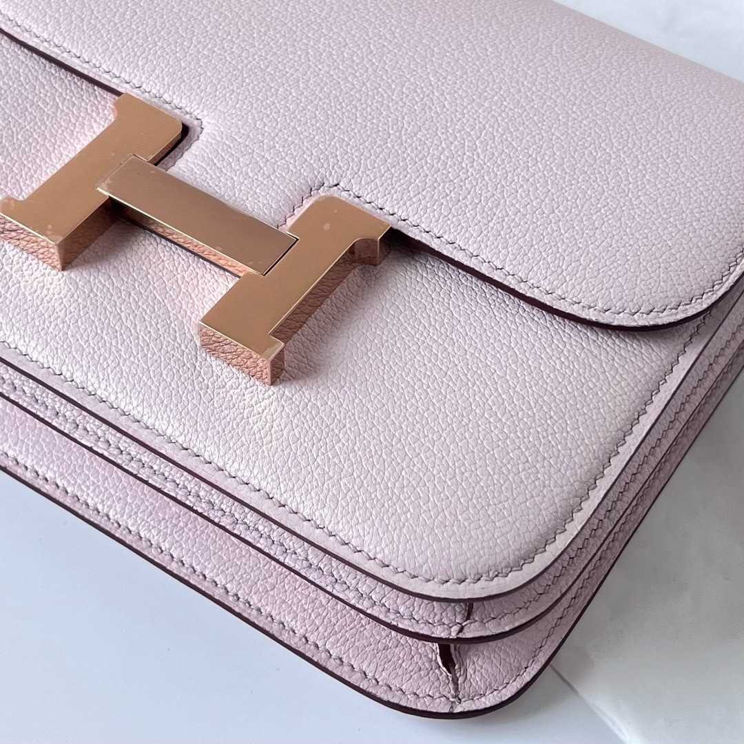 H**mes constance 1-18 mirror bag in mauve pale chevre mysore leather