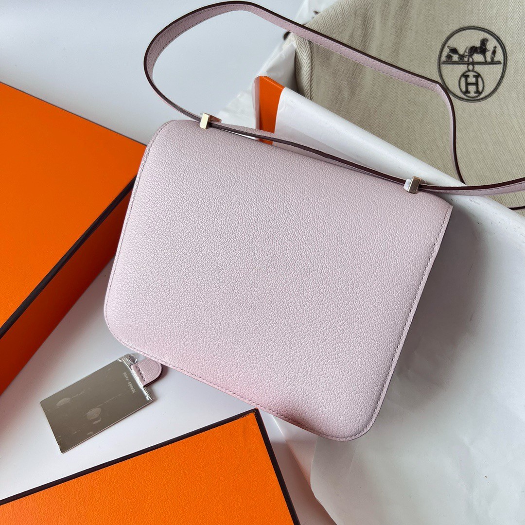 H**mes constance 1-18 mirror bag in mauve pale chevre mysore leather