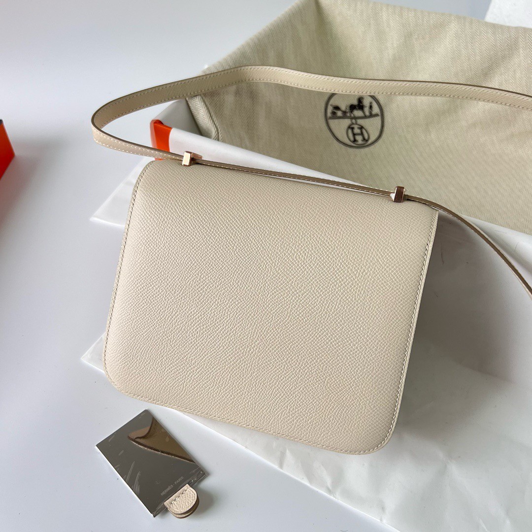 H**mes constance 1-18 mirror bag in craie epsom calfskin