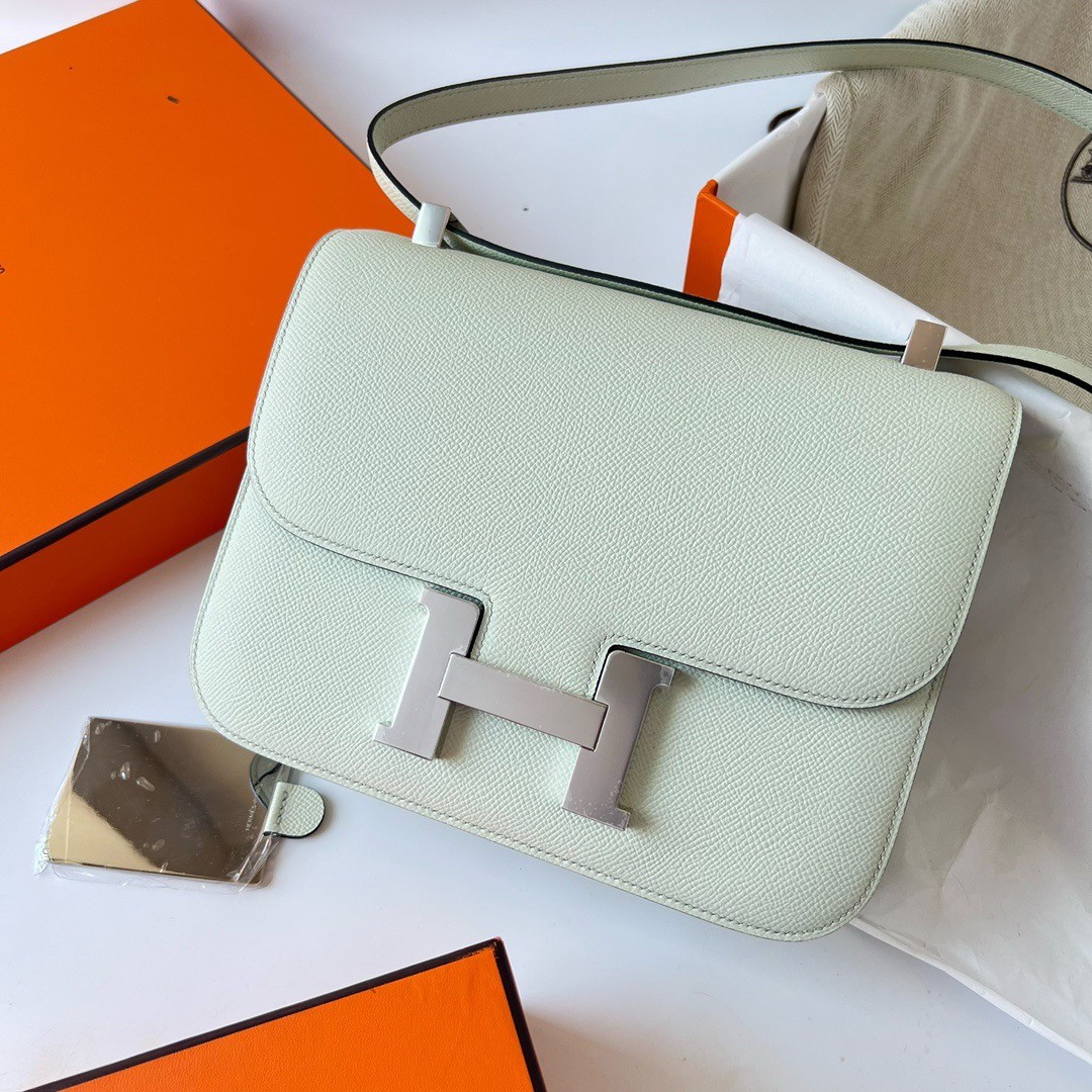 H**mes constance 1-24 mirror bag in vert fizz epsom calfskin