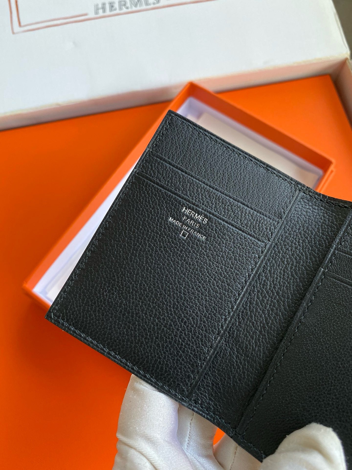 H**mes mc² euclide card holder in black shiny alligator leather