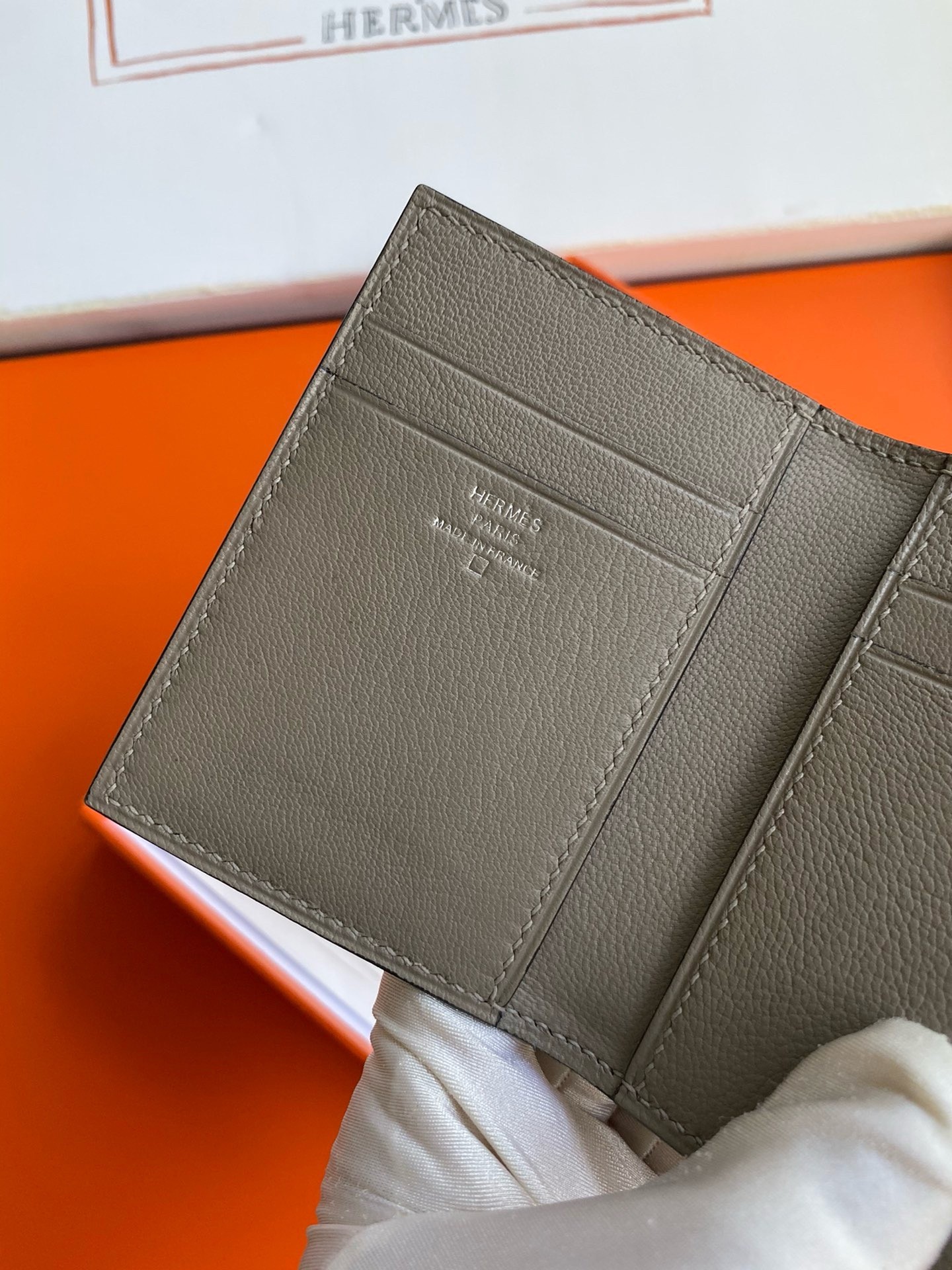 H**mes mc² euclide card holder in tourterelle shiny alligator leather