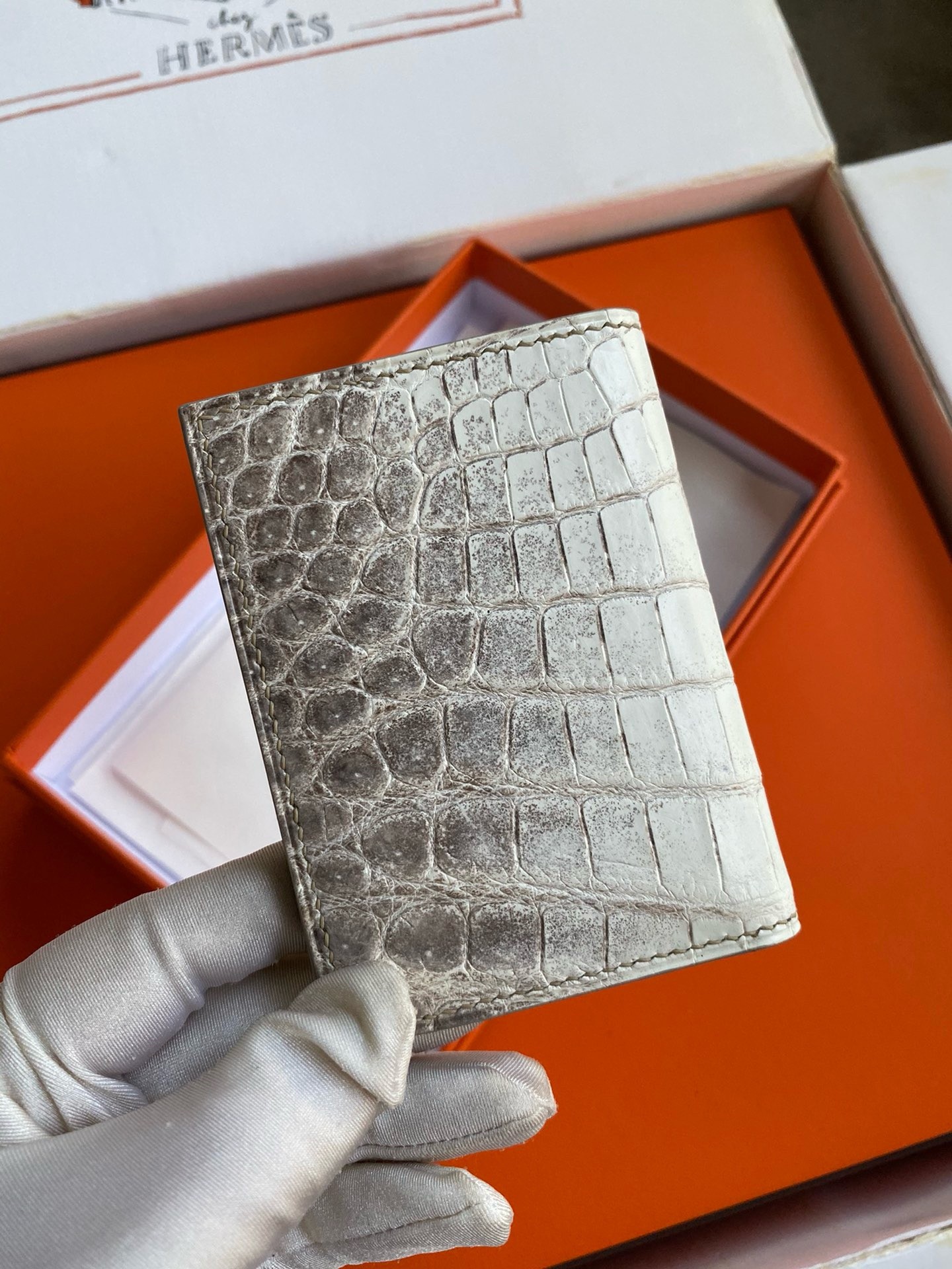 H**mes mc² euclide card holder in himalaya niloticus crocodile skin