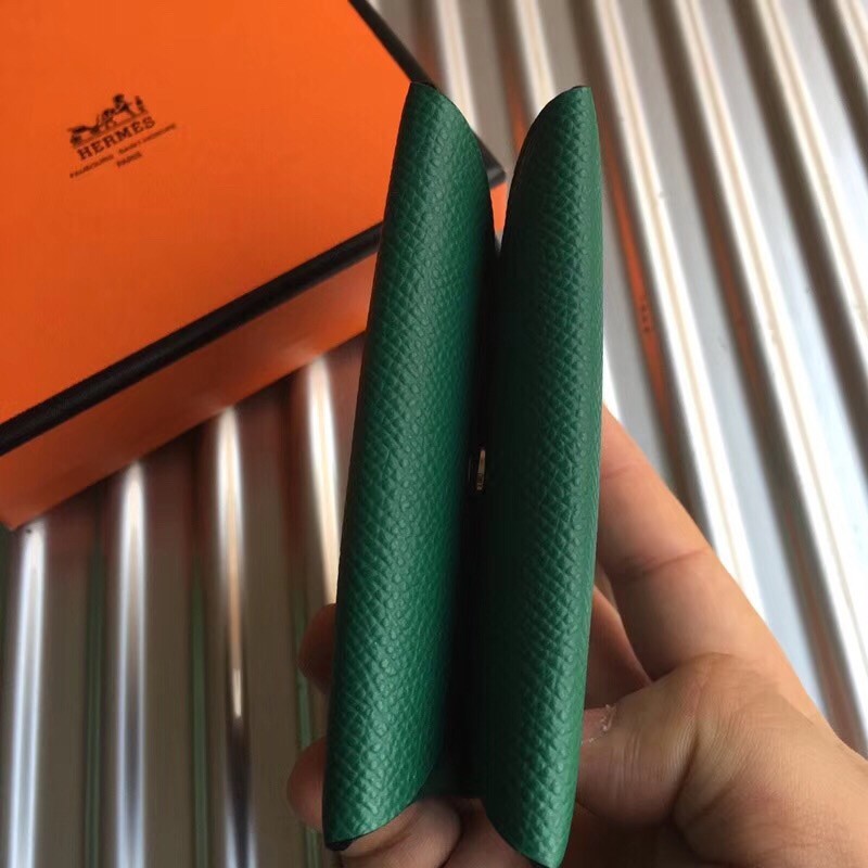 H**mes green epsom calvi card holder