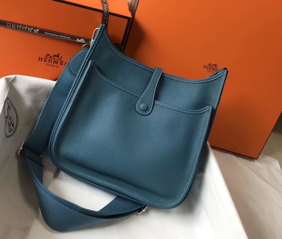 H**mes evelyne iii 29 pm bag in blue jean clemence leather