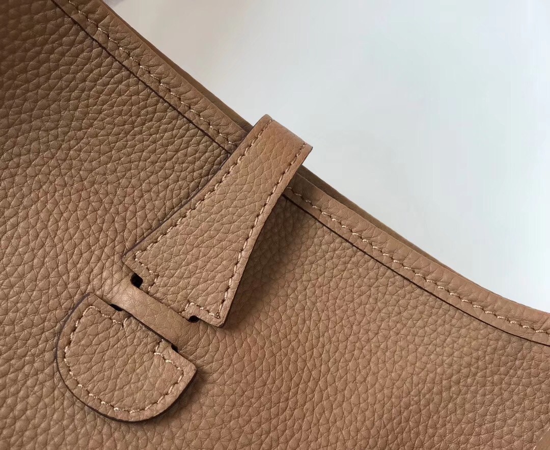 H**mes evelyne iii 29 pm bag in trench clemence leather