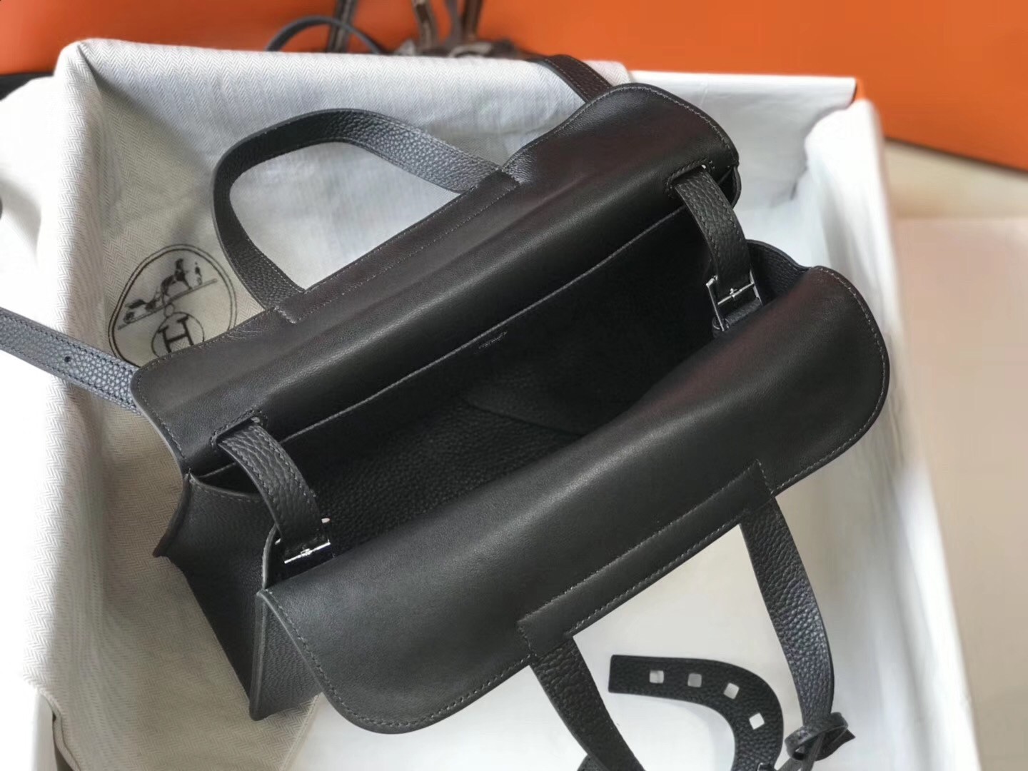 H**mes halzan 31cm bag in black clemence leather