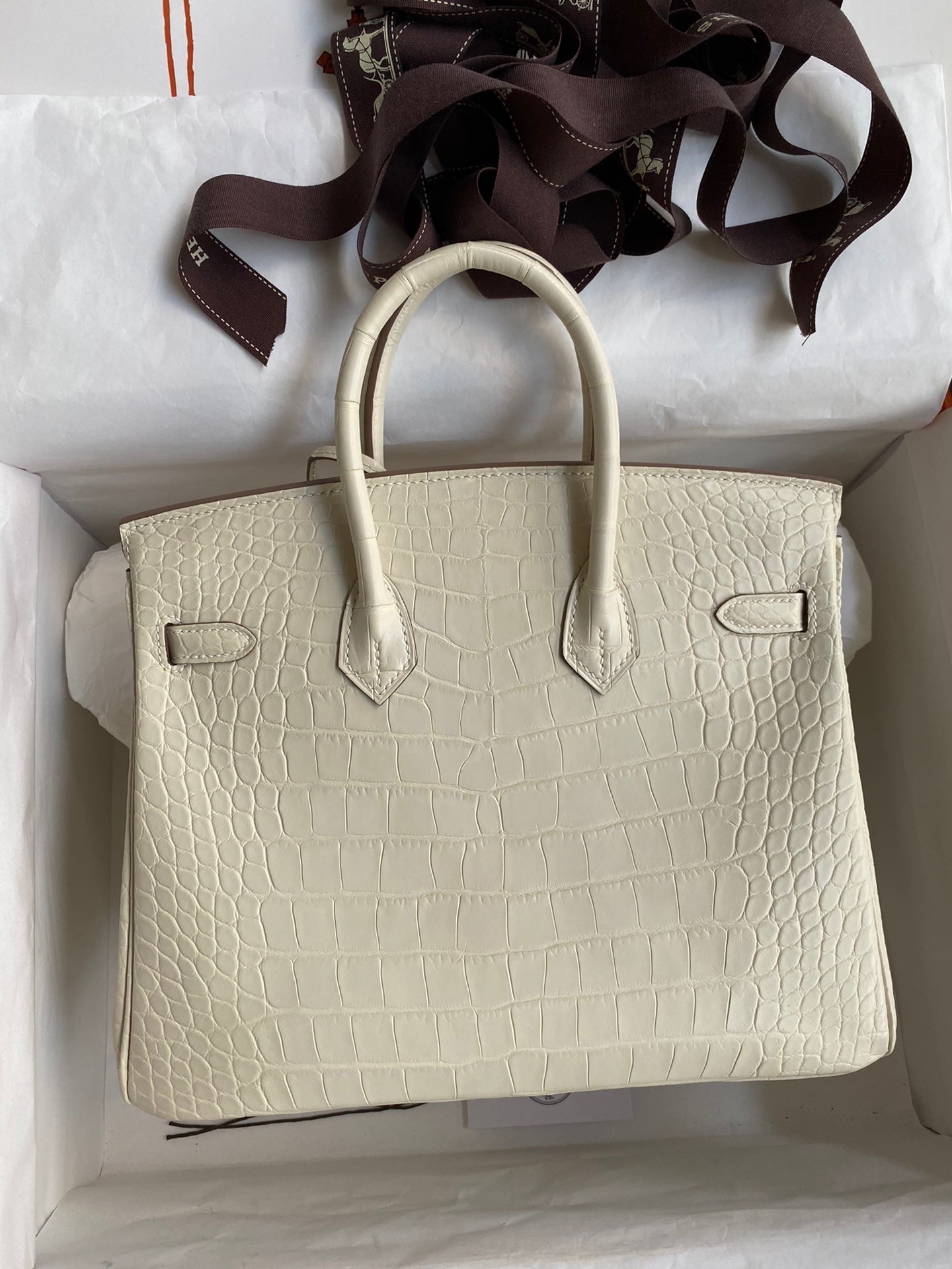 H**mes birkin 25 retourne handmade bag in nata matte alligator leather
