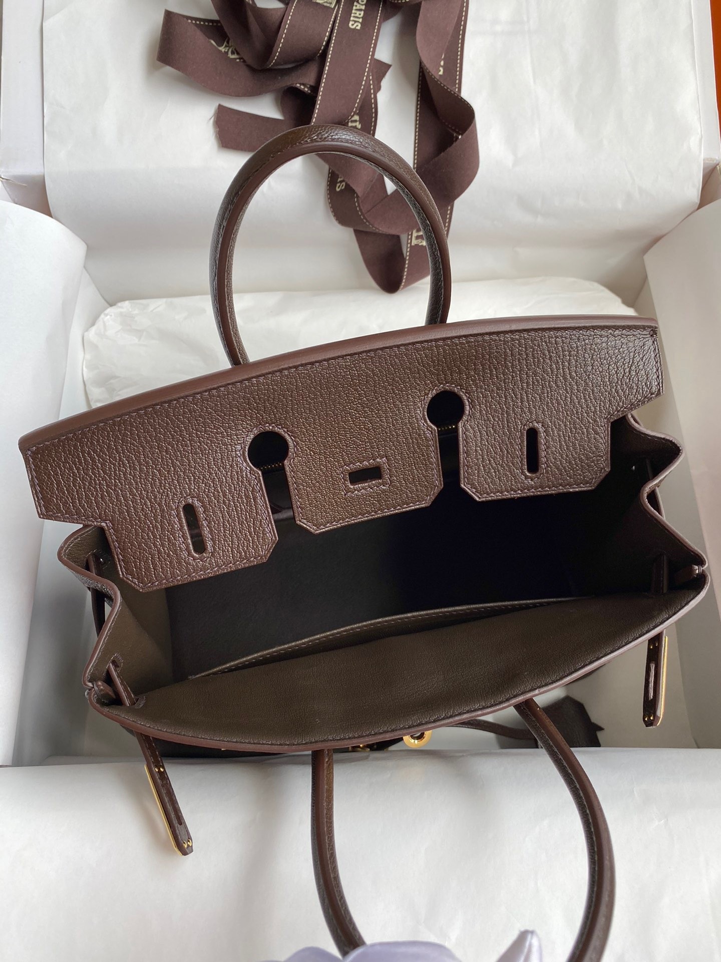 H**mes birkin 25 retourne handmade bag in chocolat chevre mysore leather