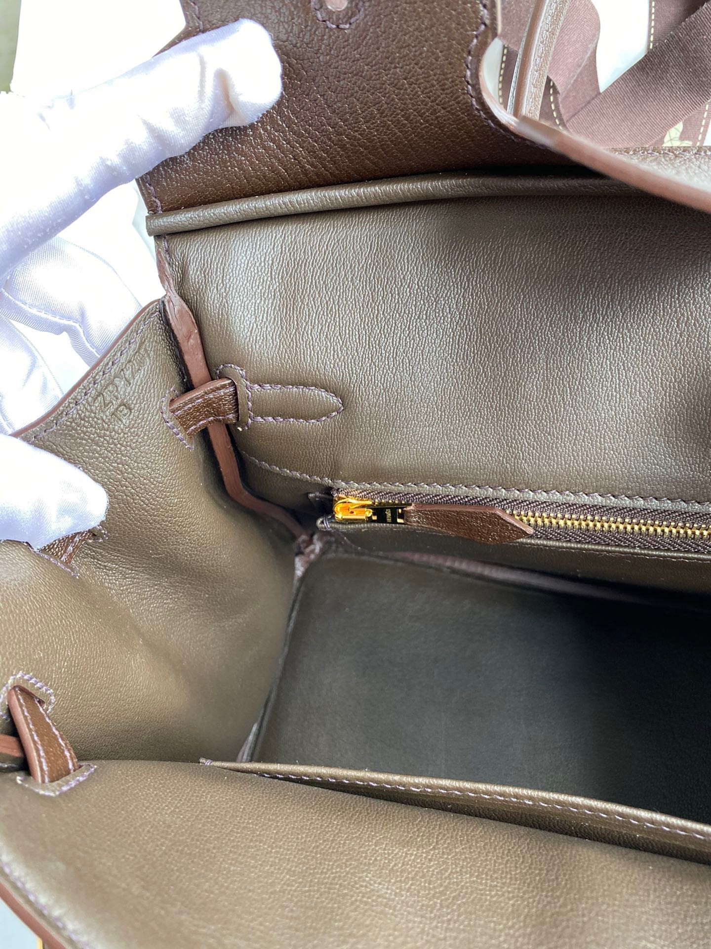H**mes birkin 25 retourne handmade bag in chocolat chevre mysore leather